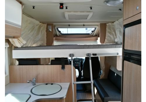 Low Profile Motorhome SUNLIGHT T-64 en Sale Occasion