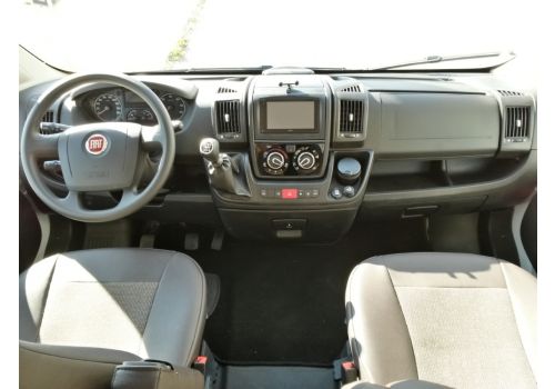 Low Profile Motorhome SUNLIGHT T-64 en Sale Occasion