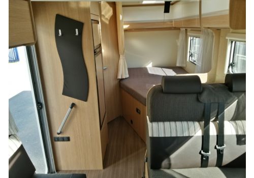 Low Profile Motorhome SUNLIGHT T-64 en Sale Occasion