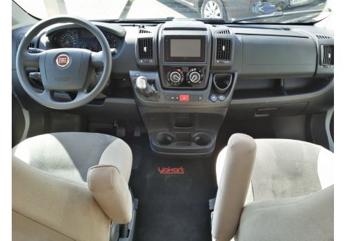 Low Profile Motorhome SUNLIGHT T-68 con cambio automático en Sale Occasion