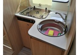 Low Profile Motorhome SUNLIGHT T-68 con cambio automático en Sale Occasion