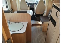 Low Profile Motorhome SUNLIGHT T-68 con cambio automático en Sale Occasion