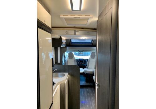 Low Profile Motorhome ROLLER TEAM Kronos 294 TL en Sale Occasion