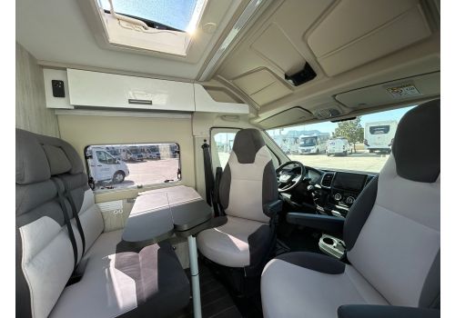 Camper Van ROLLER TEAM Livingstone K2 Sport en Sale Occasion