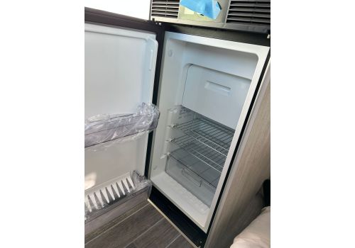 Camper Van ROLLER TEAM Livingstone K2 Sport en Sale Occasion