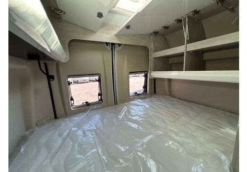 Camper Van ROLLER TEAM Livingstone K2 Sport en Sale Occasion