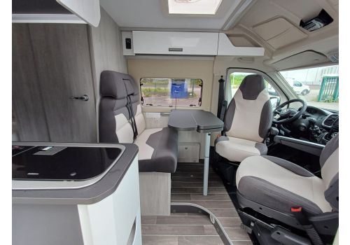 Camper Van ROLLER TEAM Livingstone 5 Sport en Sale Occasion