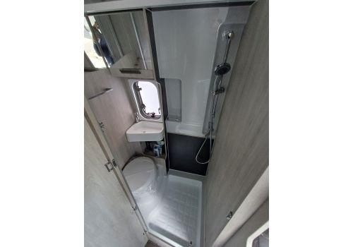 Camper Van ROLLER TEAM Livingstone 5 Sport en Sale Occasion