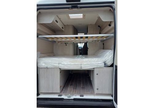 Camper Van ROLLER TEAM Livingstone 5 Sport en Sale Occasion