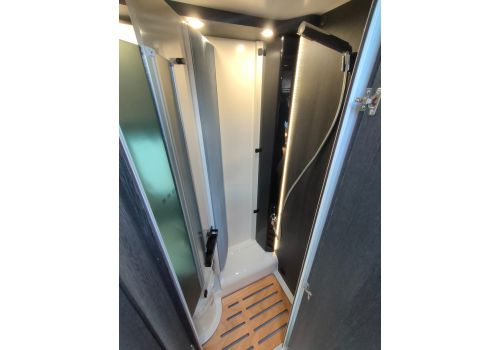 Low Profile Motorhome ROLLER TEAM Kronos 285 TL en Sale Occasion