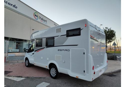 Low Profile Motorhome ROLLER TEAM Zefiro 294 TL en Sale Occasion