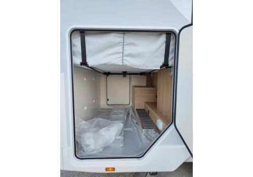 Low Profile Motorhome ROLLER TEAM Zefiro 294 TL en Sale Occasion