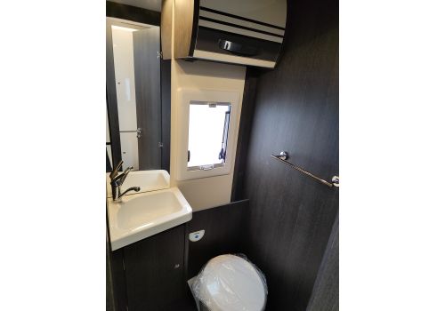 Low Profile Motorhome ROLLER TEAM Kronos 295 TL en Sale Occasion
