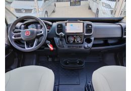 Camper Van ROLLER TEAM Livingstone Duo Sport in Sale Occasion