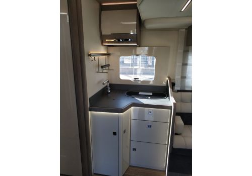 Low Profile Motorhome ROLLER TEAM Granduca 267 TL en Sale Occasion