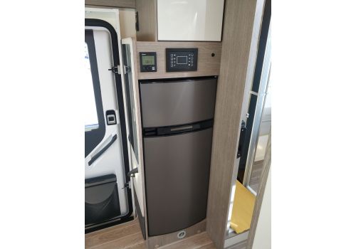 Low Profile Motorhome ROLLER TEAM Granduca 267 TL en Sale Occasion