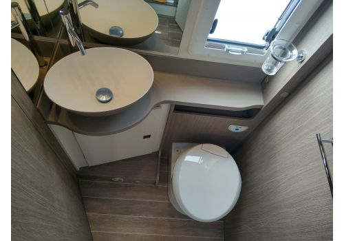 Low Profile Motorhome ROLLER TEAM Granduca 267 TL en Sale Occasion