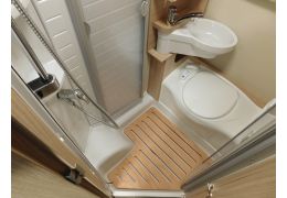 Low Profile Motorhome SUNLIGHT T-58 modelo 2018 en Sale Occasion