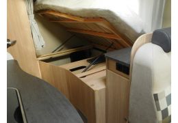 Low Profile Motorhome SUNLIGHT T-58 modelo 2018 en Sale Occasion