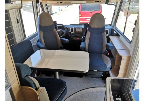 Integral Motorhome DETHLEFFS Globebus I-1 en Sale Occasion