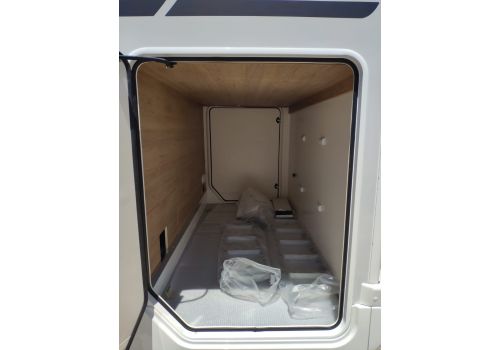 Low Profile Motorhome ROLLER TEAM Zefiro 284 TL en Sale Occasion
