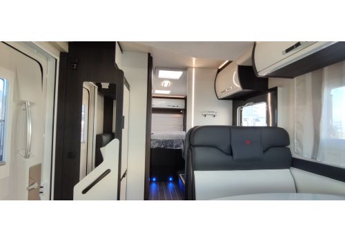 Low Profile Motorhome ROLLER TEAM Kronos 265 TL en Sale Occasion