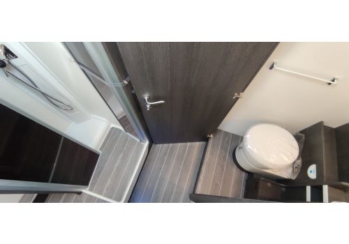 Low Profile Motorhome ROLLER TEAM Kronos 265 TL en Sale Occasion