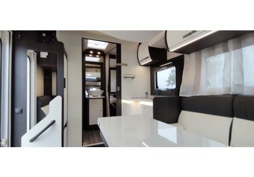 Low Profile Motorhome ROLLER TEAM Kronos 266 TL en Sale Occasion