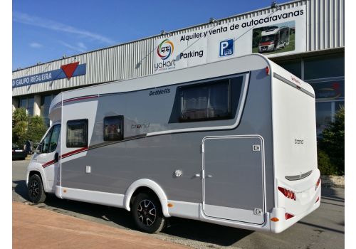 Low Profile Motorhome DETHLEFFS T 7057 EB modelo 2017 en Sale Occasion
