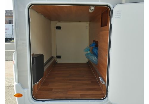 Low Profile Motorhome DETHLEFFS T 7057 EB modelo 2017 en Sale Occasion