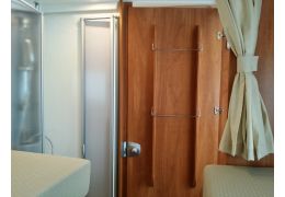 Low Profile Motorhome DETHLEFFS T 7057 EB modelo 2017 en Sale Occasion