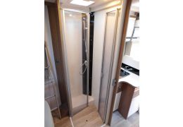 Low Profile Motorhome DETHLEFFS Trend T 7057 DBM modelo 2017 en Sale Occasion