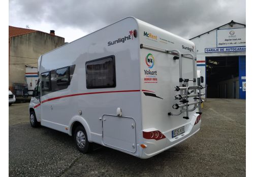 Low Profile Motorhome SUNLIGHT T 64 en Sale Occasion