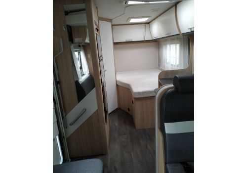 Low Profile Motorhome SUNLIGHT T 64 en Sale Occasion