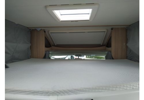 Low Profile Motorhome SUNLIGHT T 64 en Sale Occasion