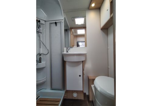 Capuchina Motorhome SUNLIGHT A-70 en Sale Occasion