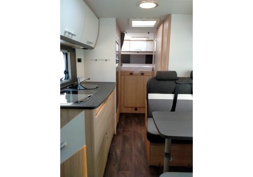 Capuchina Motorhome SUNLIGHT A-70 en Sale Occasion