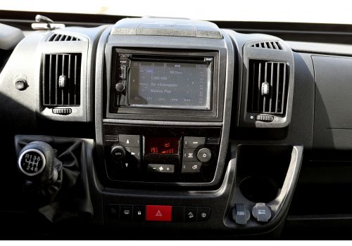 Camper Van RAPIDO V43 en Sale Occasion