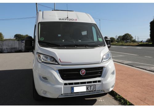 Camper Van RAPIDO V43 en Sale Occasion