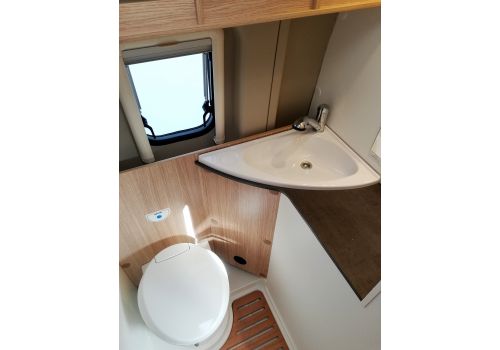 Camper Van SUNLIGHT Cliff 601 en Sale Occasion
