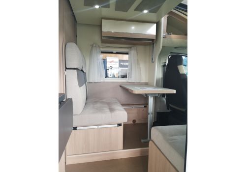 Low Profile Motorhome ITINEO PJ 700 en Sale Occasion