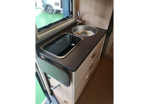 Low Profile Motorhome ITINEO PJ 700 en Sale Occasion