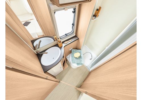 Low Profile Motorhome ITINEO PF600 Modelo 2021 en Sale Occasion