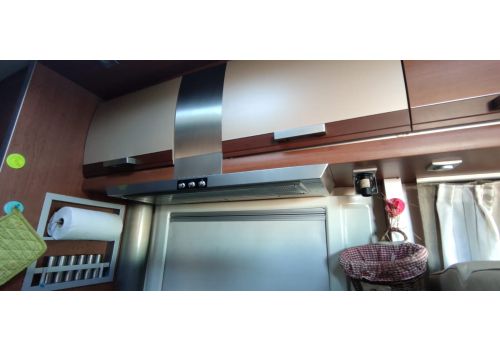 Integral Motorhome KNAUS Sun Liner R12 en Sale Occasion