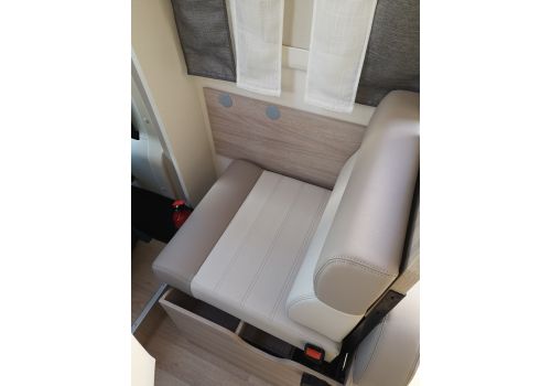 Low Profile Motorhome RAPIDO Rapido C86 en Sale Occasion