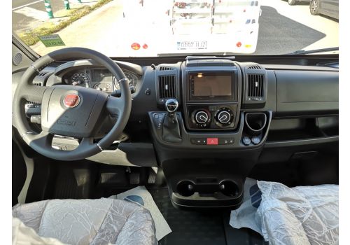 Low Profile Motorhome RAPIDO Rapido C86 en Sale Occasion