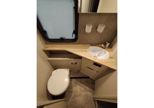 Low Profile Motorhome DETHLEFFS Trend T 7057 DBM 2021 en Sale Occasion