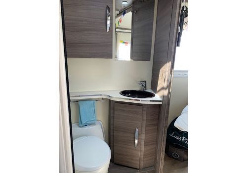 Low Profile Motorhome MC LOUIS Yearling - Serie Límite en Sale Occasion
