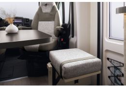 Low Profile Motorhome RAPIDO C 56 en Catalog