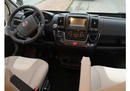Camper Van RAPIDO V55 en Sale Occasion